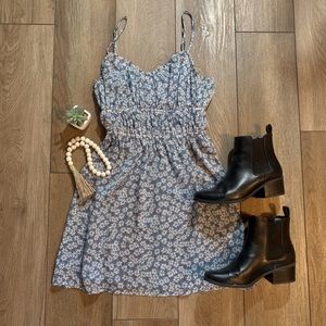 Storia blue floral mini dress